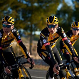 Wout van Aert Sets Sights on Pink Jersey at Giro d’Italia as Visma-Lease a Bike Balances Ambitions for Kooij and Yates