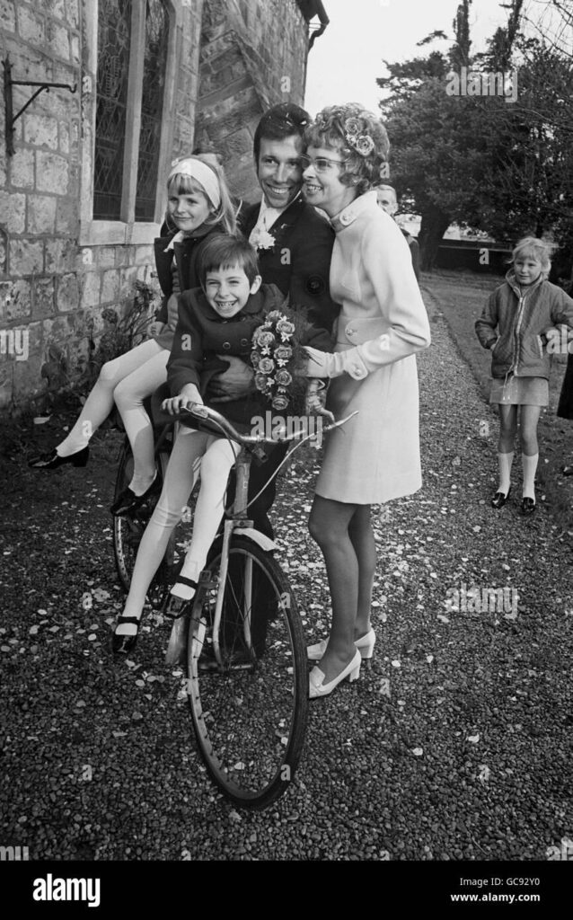 Tribute to a Cycling Icon: Remembering Barry Hoban at 85 Tribute to a Cycling Icon: Remembering Barry Hoban at 85