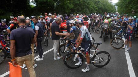 As it happened: Late GC attack on stage 11 of the Giro d’Italia.