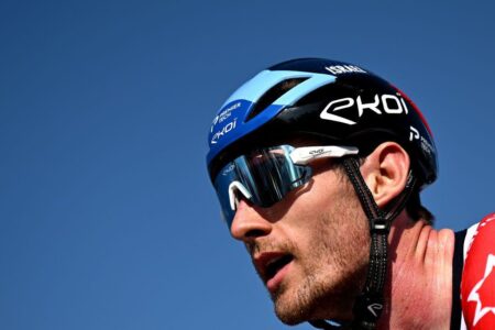 Derek Gee Holds Strong in Giro d’Italia Top Four Despite Narrow Loss on Punchy Finish