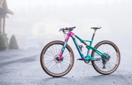 Cannondale Unveils the All-New Scalpel LAB71 CFR Team Edition Featuring Cutting-Edge XTR Di2 Technology