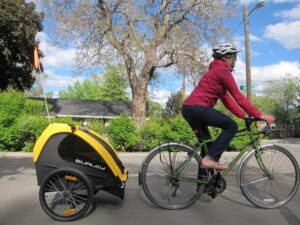 Discover the Best Bike Trailers for Kids in 2025: Safe and Fun Rides for Your Little Adventurers