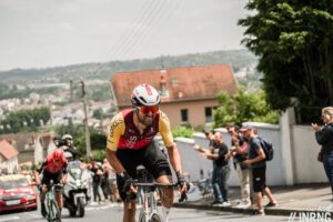 Critérium du Dauphiné Stage 2 Live: Will the GC Contenders Strike Again with a Daring Attack?