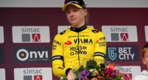 Veenhoven Shines with Podium Finish at UAE Tour Women Season Opener