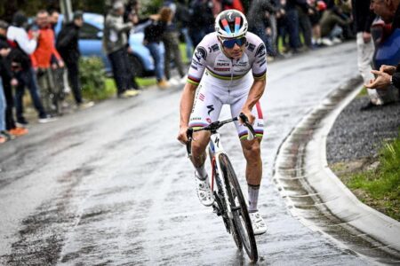 Remco Evenepoel Cruises to Stunning Victory in Belgian Elite Men’s Time Trial, Setting Sights on Tour de France