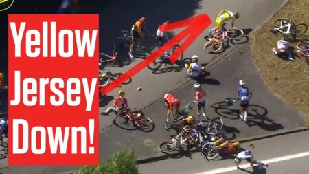 Demi Vollering Narrowly Avoids Serious Injury in Dramatic Crash at Dutch Nationals: “I Should Have Stayed Home