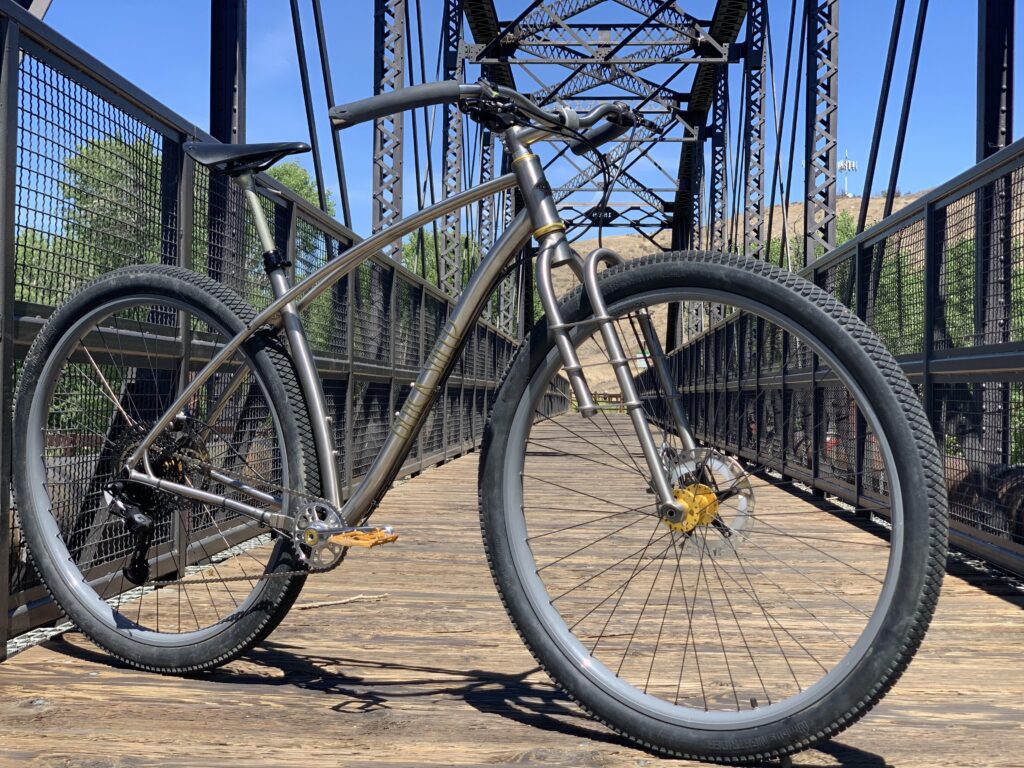 Are 32″ Wheels the Future of XC Racing? BMC’s Bold Fourstroke Experiment Reveals the Answer!