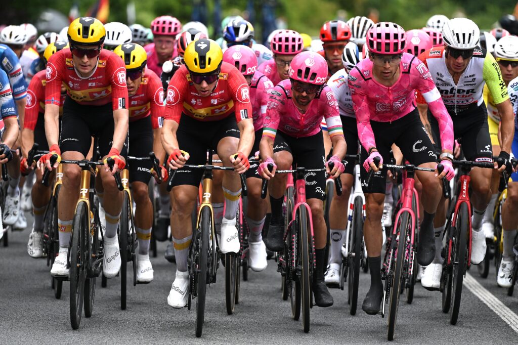 Neilson Powless Battles On in Tour de France Despite Recovery Challenges
