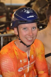 Lorena Wiebes Celebrates Electrifying Tour de France Femmes Sprint Victory with Heartfelt Tribute to Teammates After Intense Chase