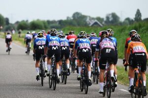 Breaking Barriers: How Female Professional Cyclists Conquer the Challenges of Their Periods