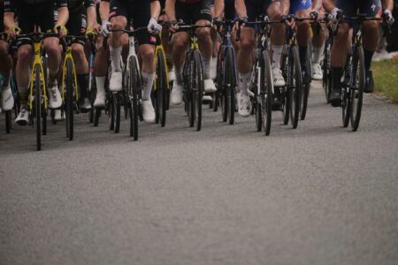 Riders Caught Sneaking Back into Tour de Guadeloupe Peloton Face Immediate Disqualification – Watch the Shocking Moment!