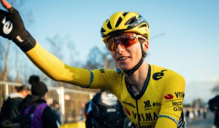 Vigié Charges to Fifth in Thrilling Itzulia Women Stage Two as Reijnhout Snatched at the Finish