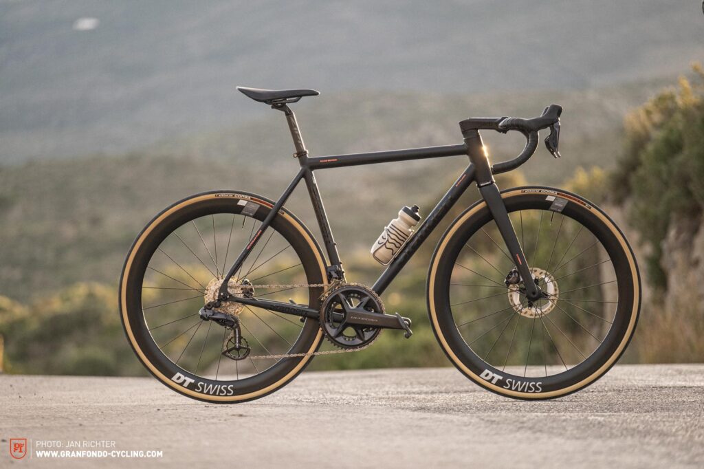 Standert Kreissäge: The Ultimate Sharp-Handling Alloy Race Bike for Discerning Riders
