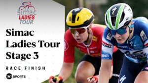 Lorena Wiebes Crushes the Competition with Third Straight Sprint Win as Echelons Break Up the Field in Simac Ladies Tour Stage 3
