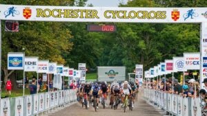 Manon Bakker and Eric Brunner Dominate Elite C1 Races on Day 1 of Rochester Cyclocross