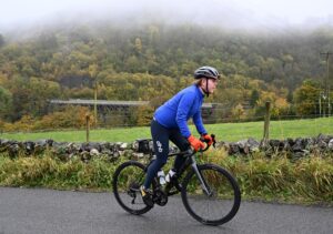Terrifying Close Call: How a Reckless Lorry Driver’s Dangerous Overtake Nearly Cost Me My Life-and Why Cyclists Face This Threat Every Day