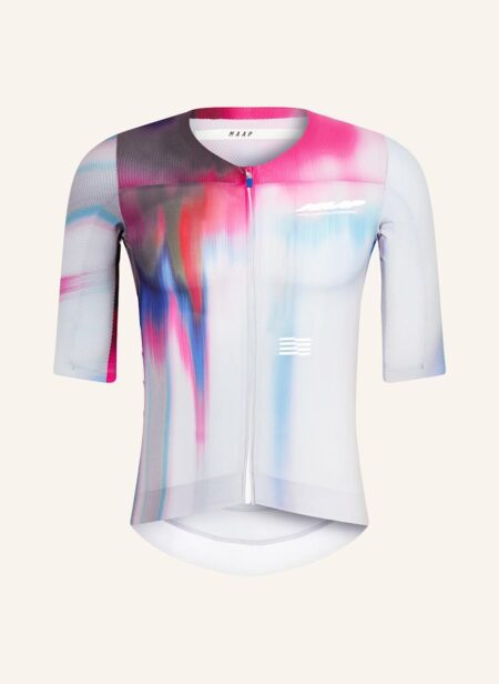 Discover the PRO Aero Jersey: Sleek Sleeves That Boost Your Speed by Saving Up to 8 Watts Discover the PRO Aero Jersey: Sleek Sleeves That Boost Your Speed by Saving Up to 8 Watts