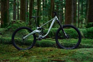 Priority Bicycles Unveils the Vanth: The Ultimate Enduro Bike with Gearbox and Belt Drive