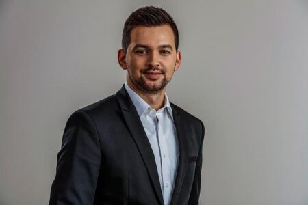 UAE Team Emirates-XRG Director Fabrizio Guidi Faces First Yellow Card Suspension of 2026