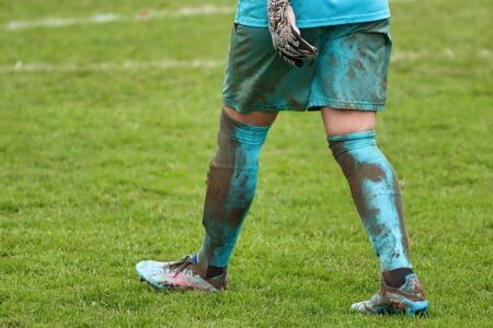 Discover Unmatched Comfort with Rapha Women’s Pro Team Long Bib Shorts for Cycling