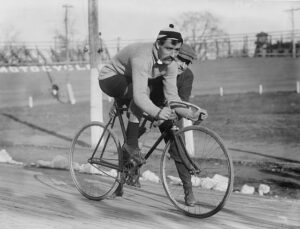 Meet the Trailblazing Women Revolutionizing the Cycling Industry