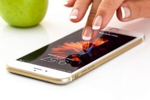 Zwift Is Ending Support for Some Apple Devices – Here’s How to Keep Playing Without Interruptions Zwift Is Ending Support for Some Apple Devices – Here’s How to Keep Playing Without Interruptions
