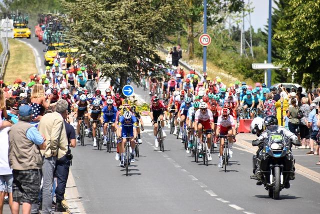 Inside the Tour de France Femmes: Lightweight Gear, Custom Paint Jobs, and Brilliant Tech Innovations Tour de France Femmes Tech Gallery: Lightweight parts, custom paint and a host of clever tech tricks