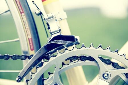 Road Bikes Aren’t Dead: Beautiful Scarab Serena Wins MADE Builder’s Award